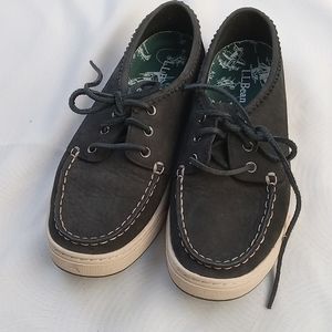 L.L. Bean Women's Dark blue Campside Blucher Mocs size 8M